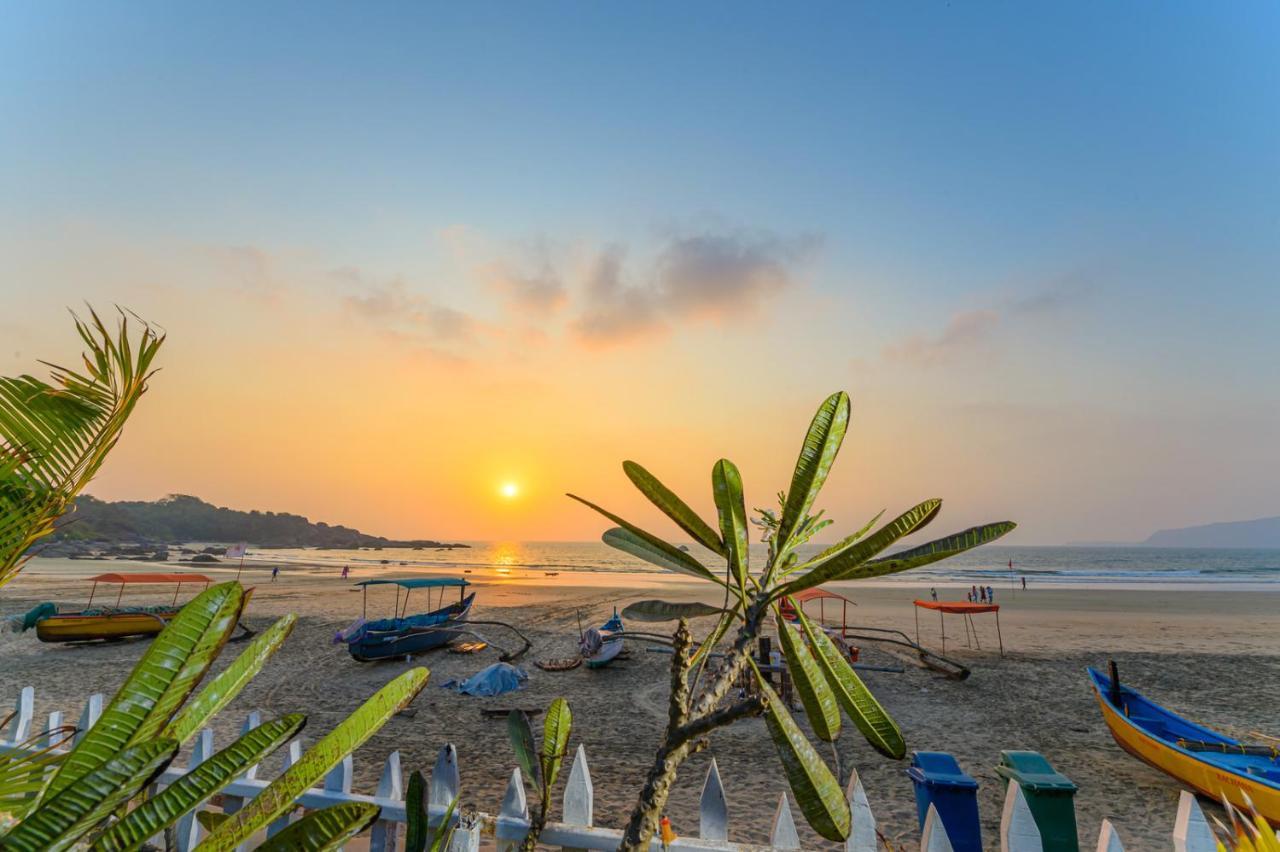 Summer Sky Beach Resort Agonda Exterior photo