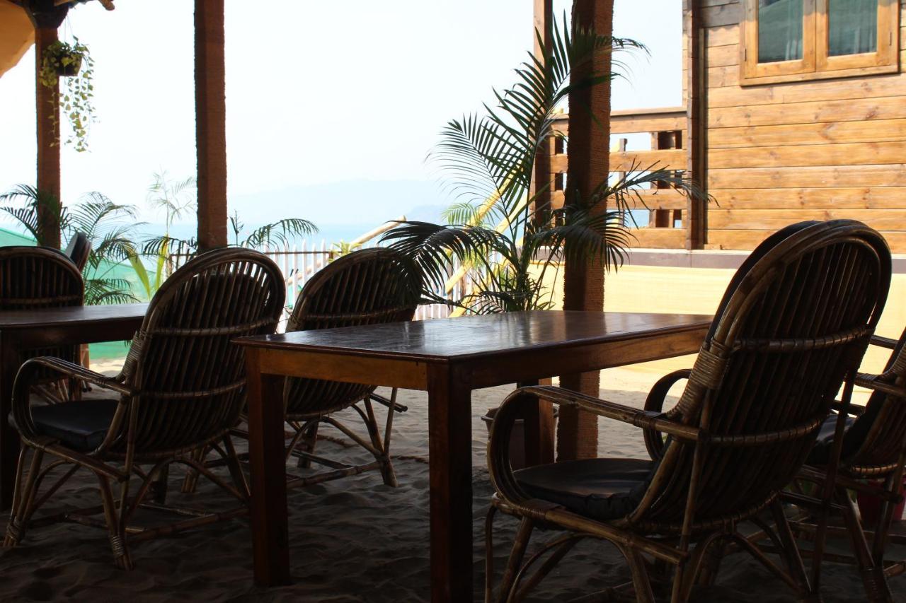 Summer Sky Beach Resort Agonda Exterior photo