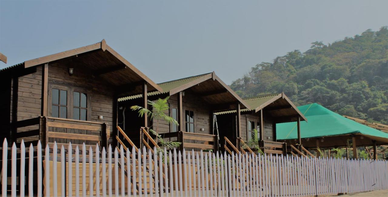 Summer Sky Beach Resort Agonda Exterior photo